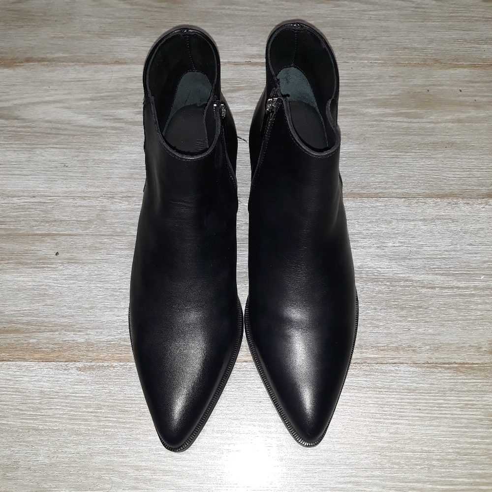 Thursday Boot Downtown Boot Size 10.5